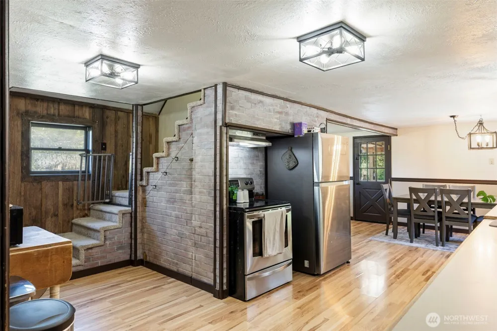 293 Logan Hill Road Chehalis, WA 98532