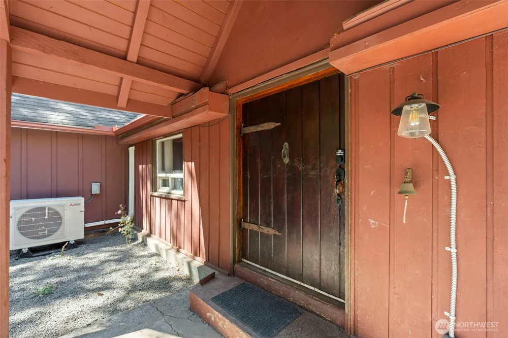 293 Logan Hill Road Chehalis, WA 98532