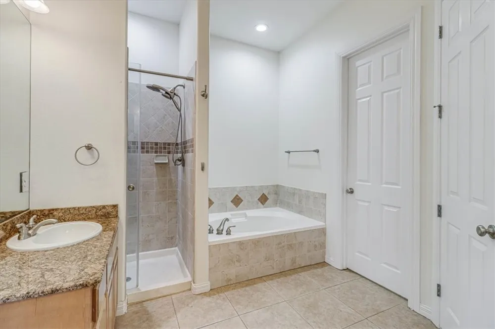 14910 Leeward Drive #304 Corpus Christi, TX 78418