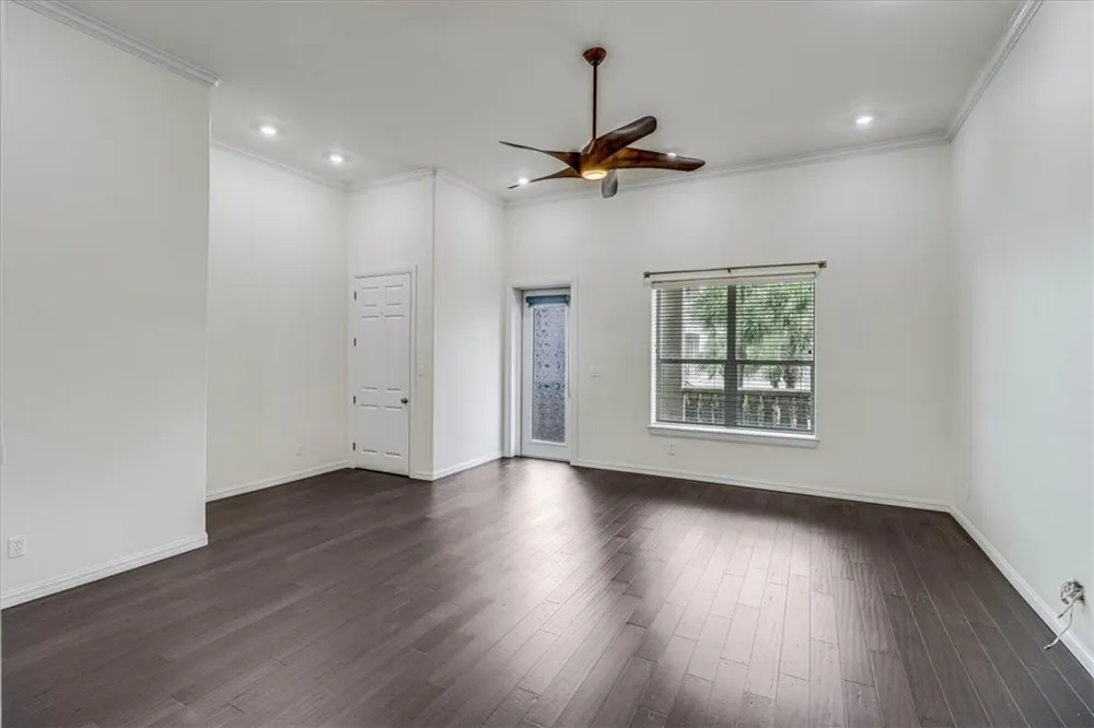 14910 Leeward Drive #304 Corpus Christi, TX 78418
