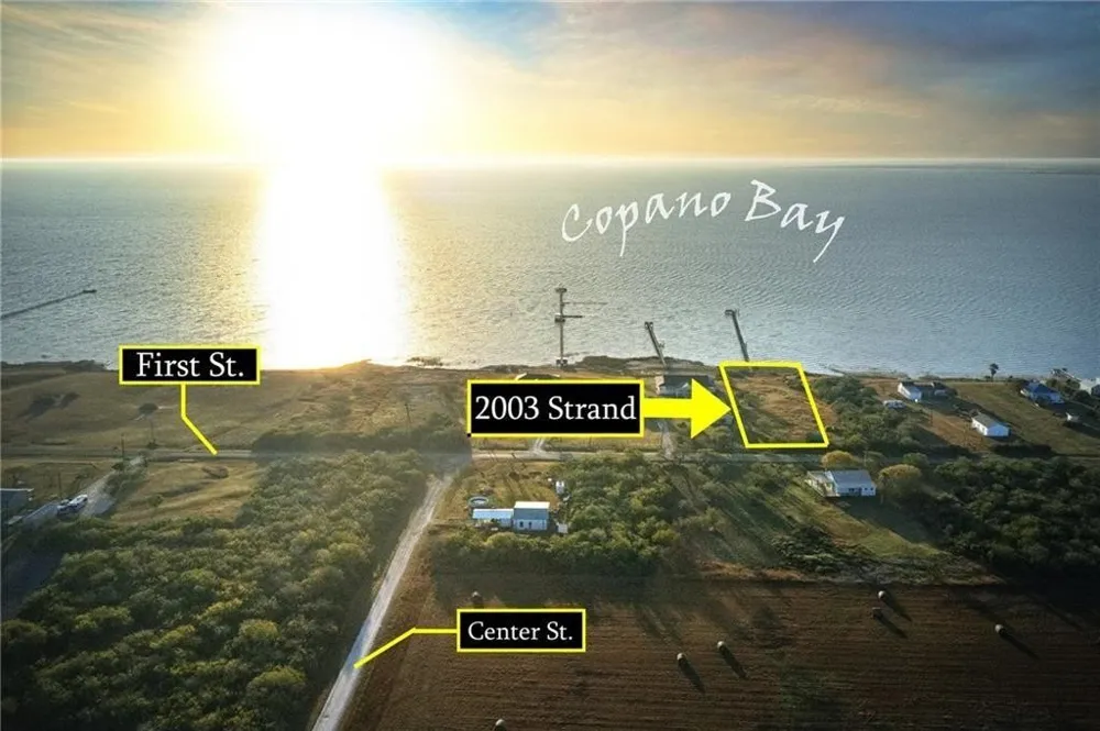 2003 Strand Drive Bayside, TX 78340