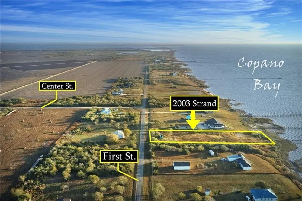 2003 Strand Drive Bayside, TX 78340