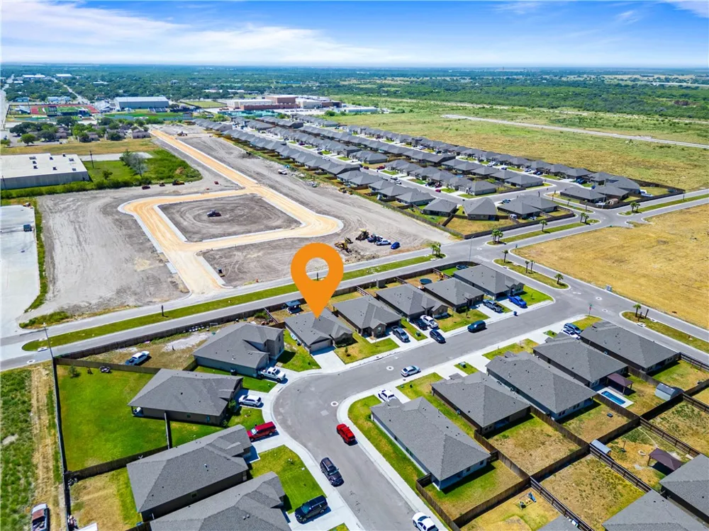 108 Donegal Street Sinton, TX 78387