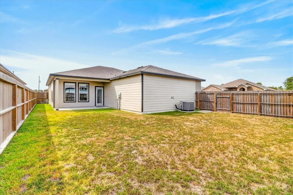 3138 Seawolf Drive Corpus Christi, TX 78414