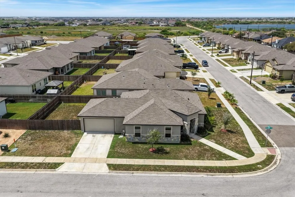 3138 Seawolf Drive Corpus Christi, TX 78414