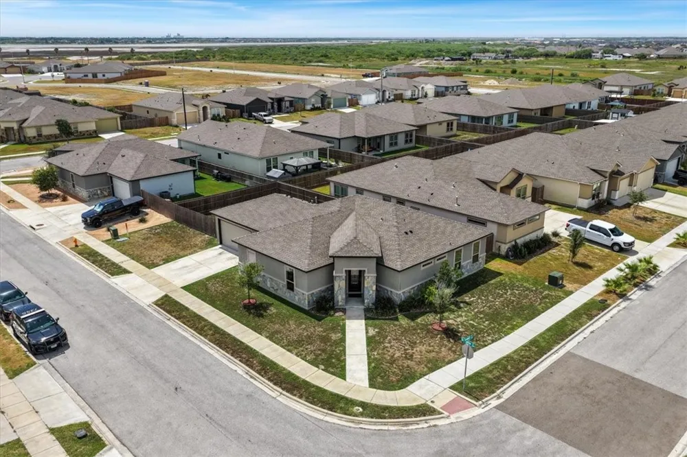 3138 Seawolf Drive Corpus Christi, TX 78414