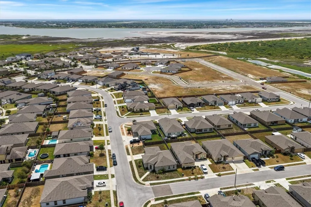 3138 Seawolf Drive Corpus Christi, TX 78414
