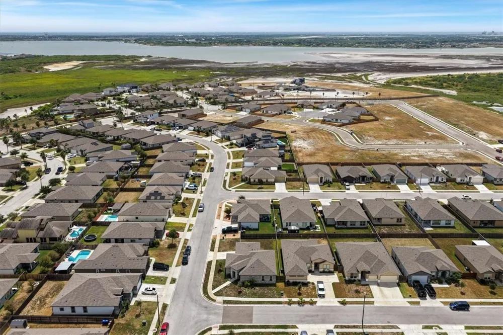 3138 Seawolf Drive Corpus Christi, TX 78414