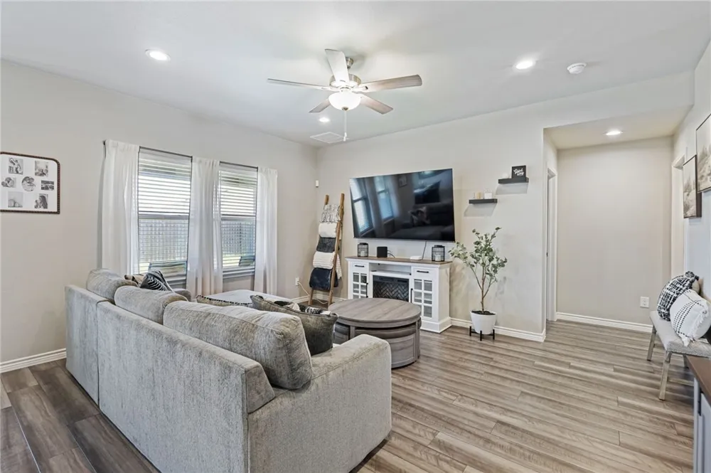 7758 Lariat Toss Drive Corpus Christi, TX 78414