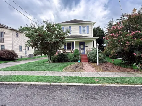 15 Elm Ave