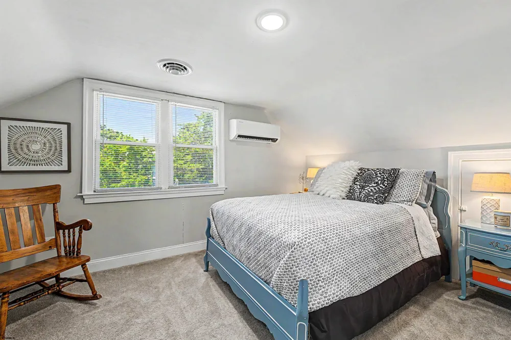 276 W Koch Ave Galloway Township, NJ 08205