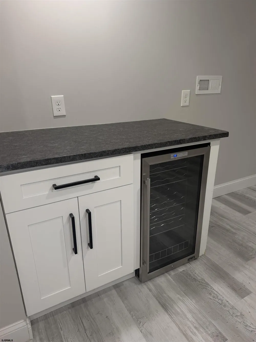 276 W Koch Ave Galloway Township, NJ 08205