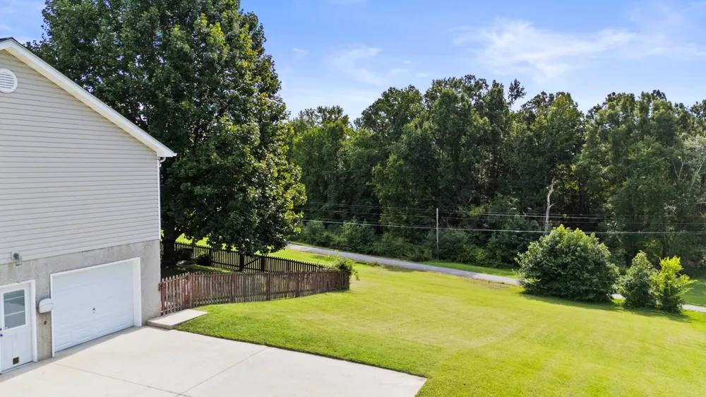 8916 Wings Way Hixson, TN 37343