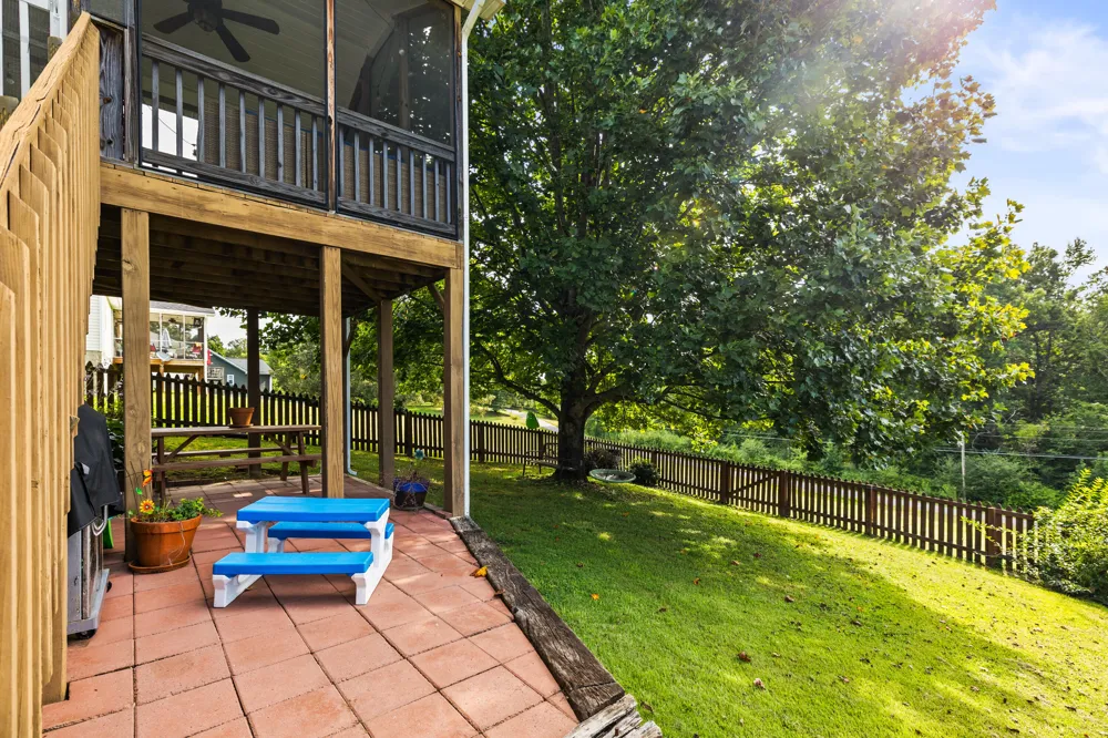 8916 Wings Way Hixson, TN 37343