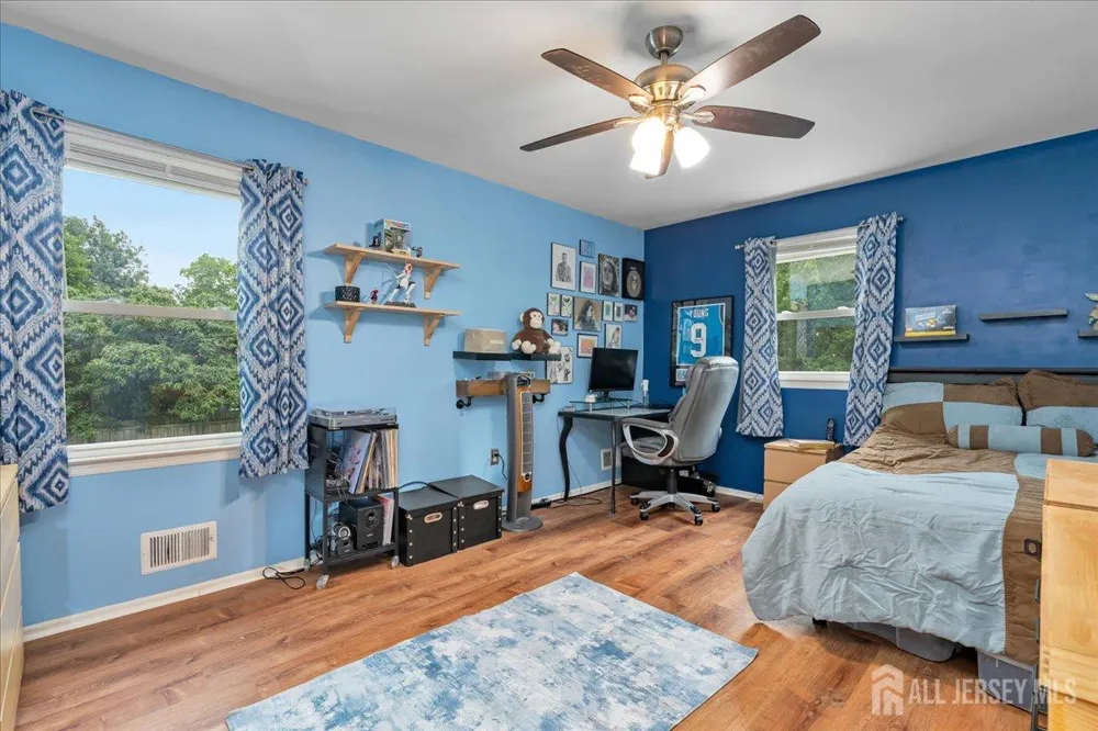 102 Fawn Drive Old Bridge, NJ 07747