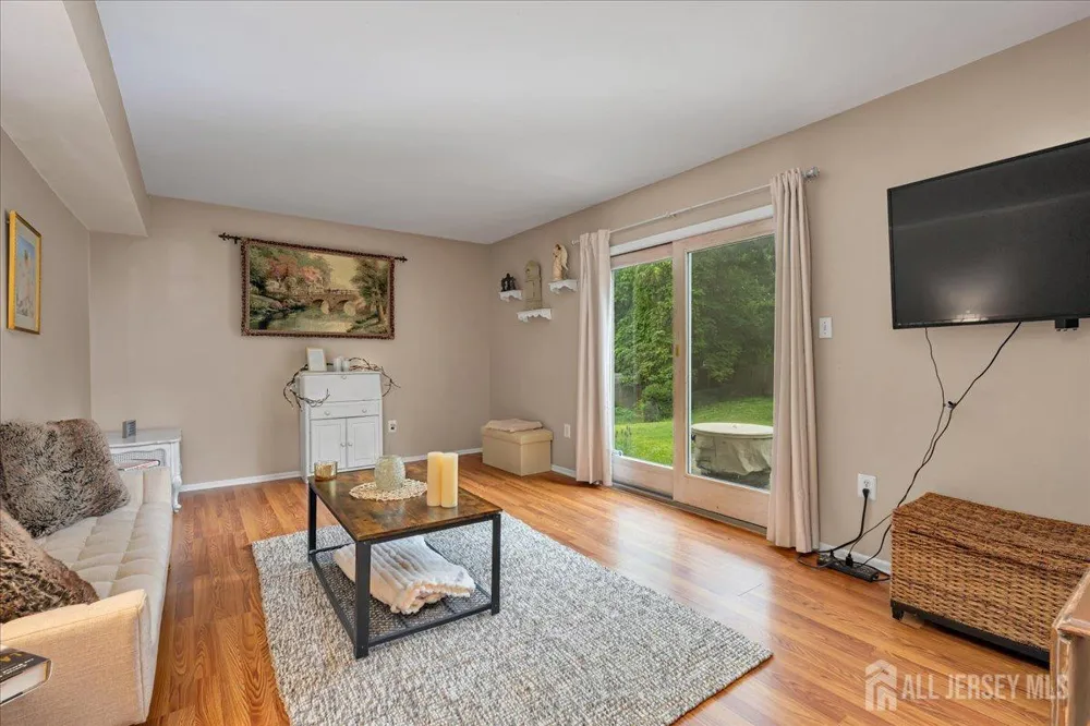 102 Fawn Drive Old Bridge, NJ 07747