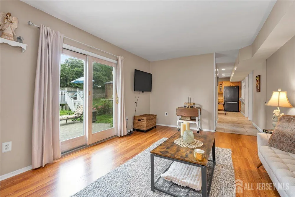 102 Fawn Drive Old Bridge, NJ 07747