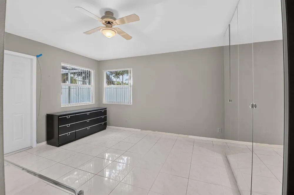 5335 PARK PLACE CIRCLE Boca Raton, FL 33486