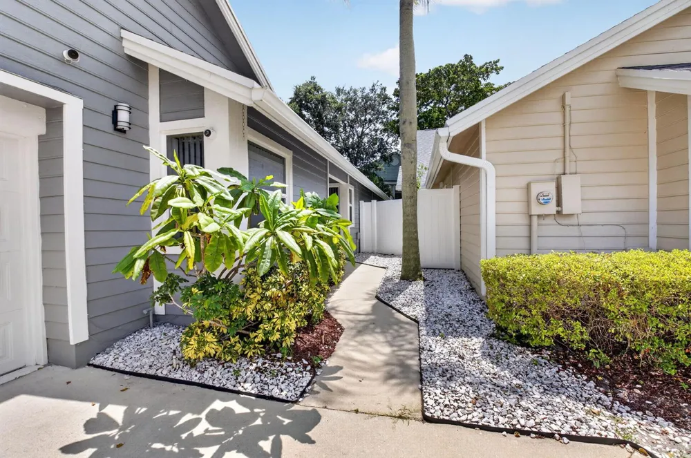 5335 PARK PLACE CIRCLE Boca Raton, FL 33486