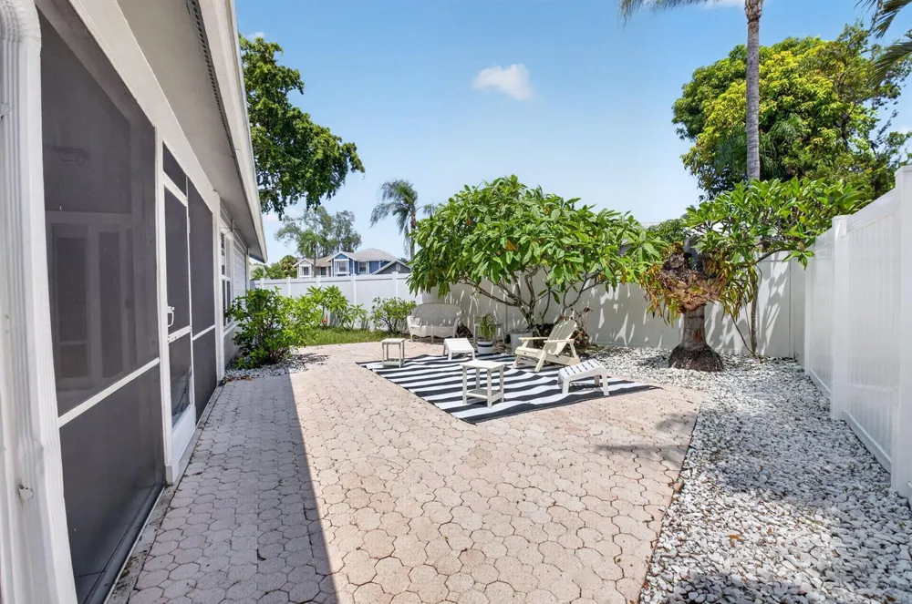 5335 PARK PLACE CIRCLE Boca Raton, FL 33486