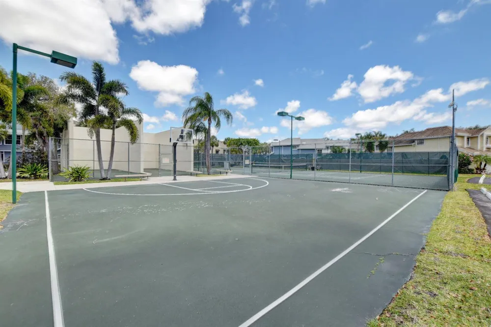 5335 PARK PLACE CIRCLE Boca Raton, FL 33486