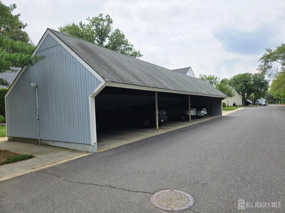 526-N Terry Lane Monroe, NJ 08831