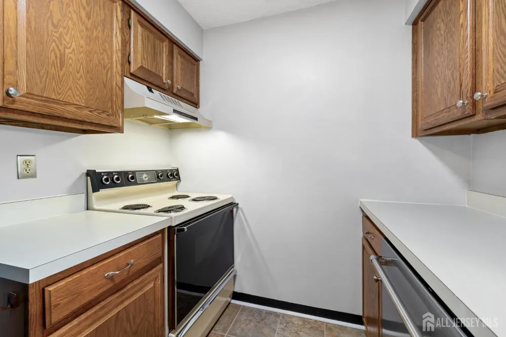 1306 Ravens Crest Plainsboro, NJ 08536