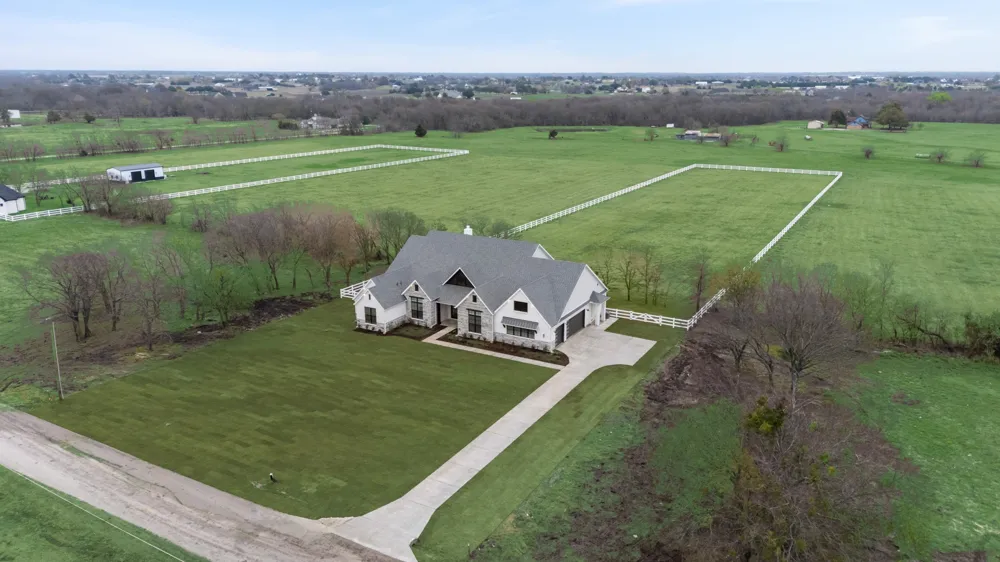 225 League Road McLendon Chisholm, TX 75032
