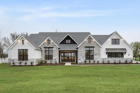 225 League Road