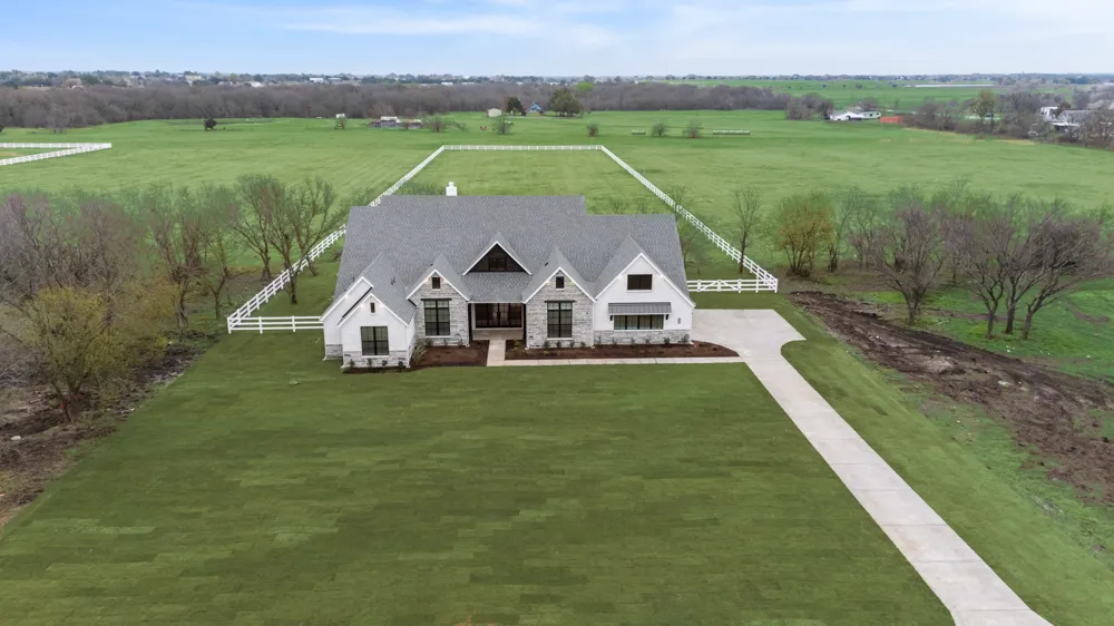 225 League Road McLendon Chisholm, TX 75032