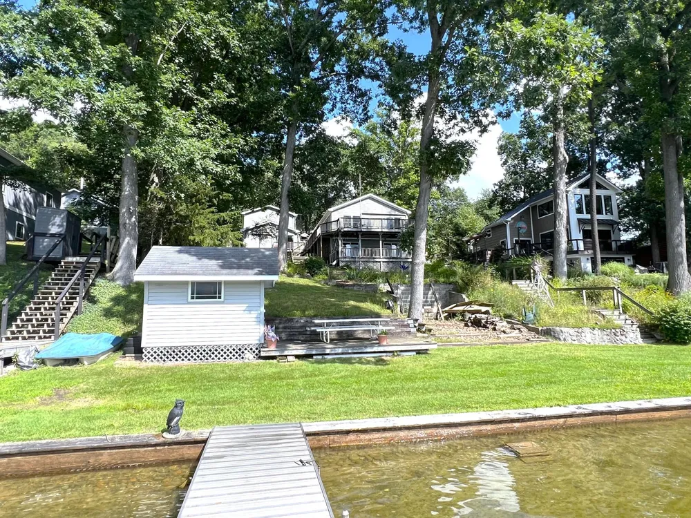 58310 E Clear Lake Road Three Rivers, MI 49093