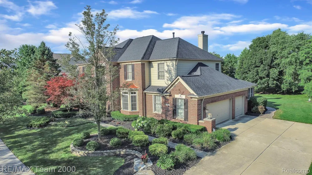 1248 LASALLE ROAD Canton Charter Township, MI 48187