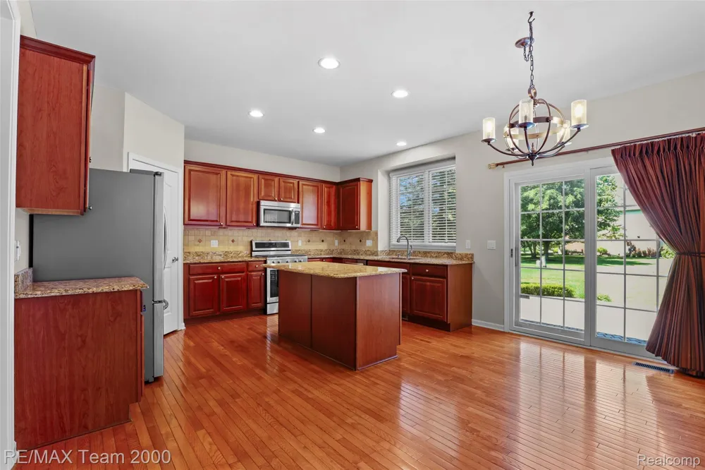 1248 LASALLE ROAD Canton Charter Township, MI 48187