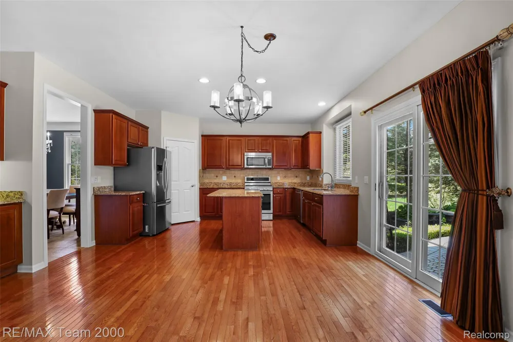 1248 LASALLE ROAD Canton Charter Township, MI 48187