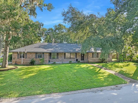 2 Eagle Drive