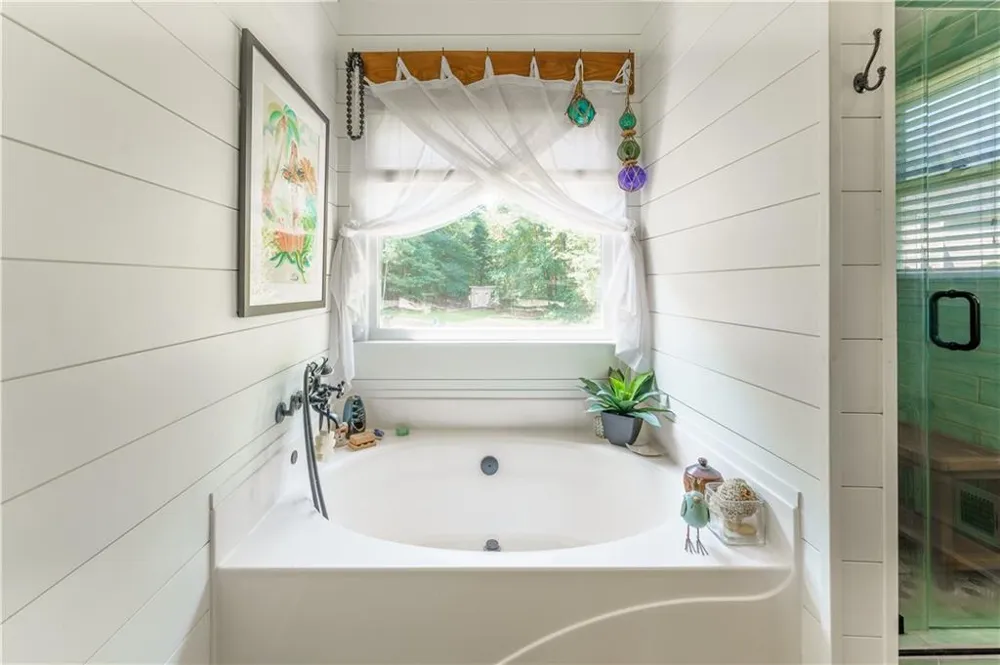 5454 Mccullers Lane Loganville, GA 30052