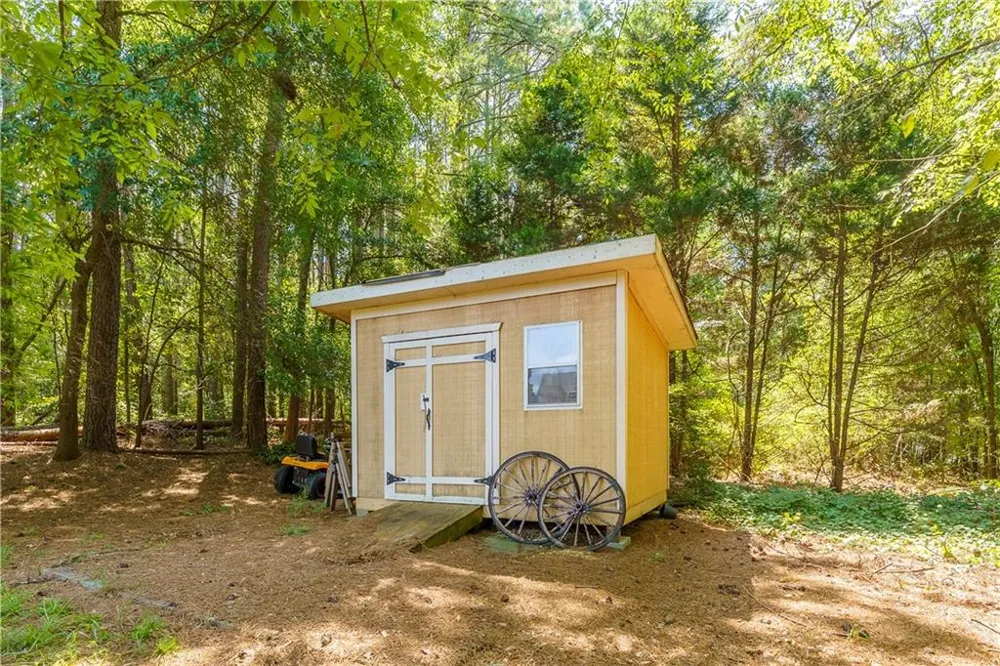 5454 Mccullers Lane Loganville, GA 30052