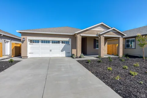 2231 Espana Lane