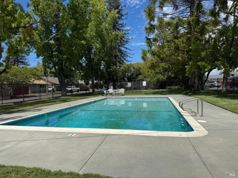 966 Borden Villa Drive ##209