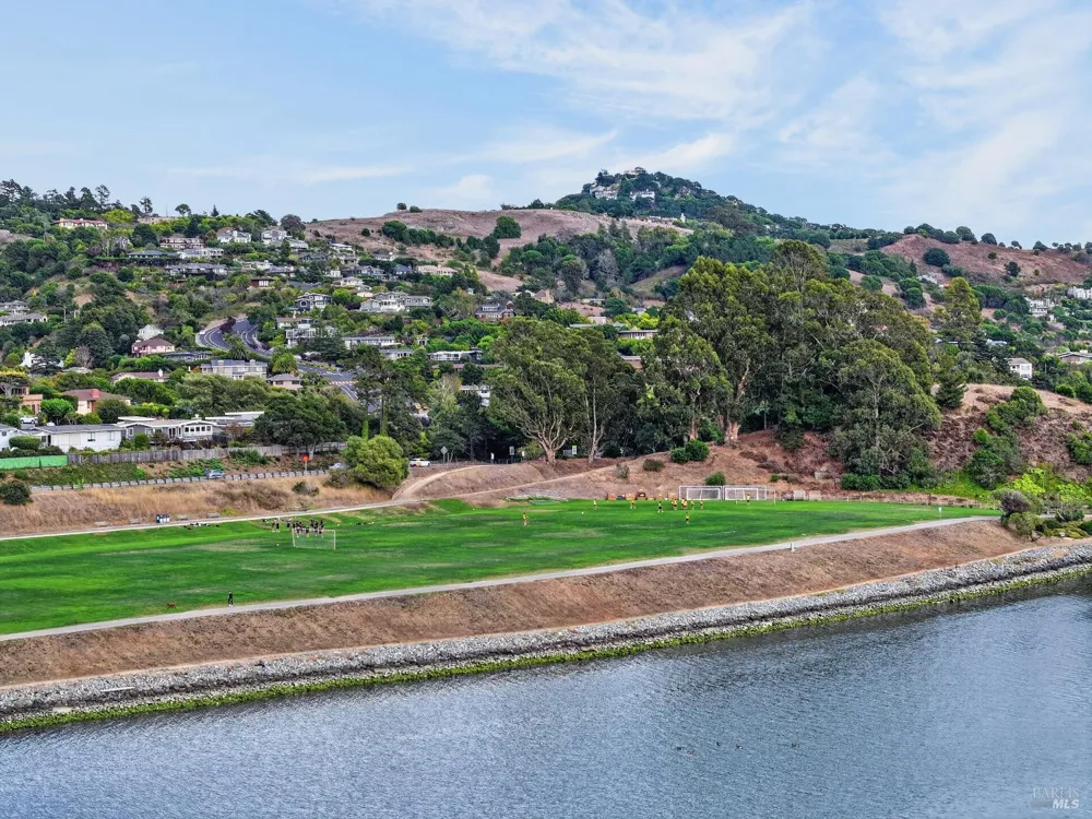 283 Cecilia Way Tiburon, CA 94920