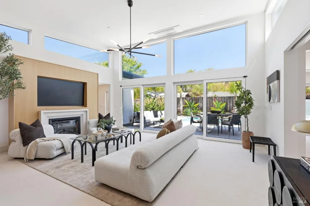 283 Cecilia Way Tiburon, CA 94920