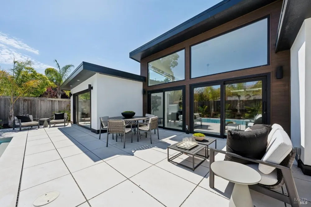 283 Cecilia Way Tiburon, CA 94920