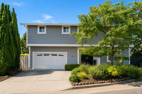 13 Sutro Court