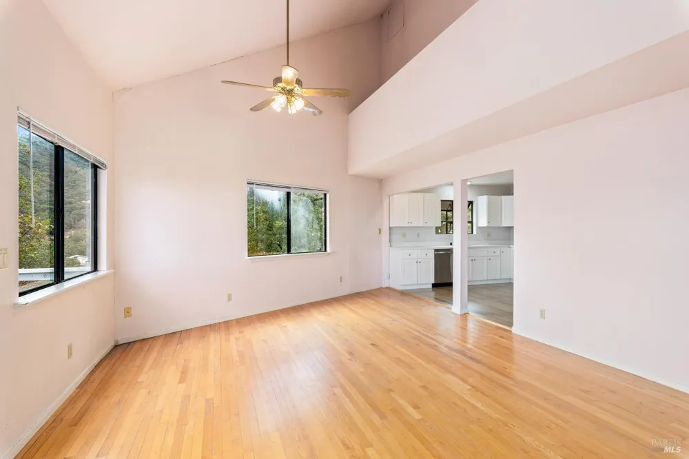 6963 Panoramic Drive Lucerne, CA 95458