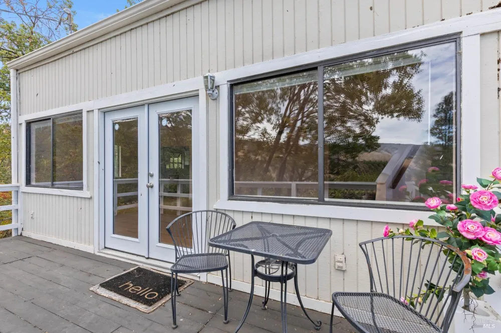 6963 Panoramic Drive Lucerne, CA 95458