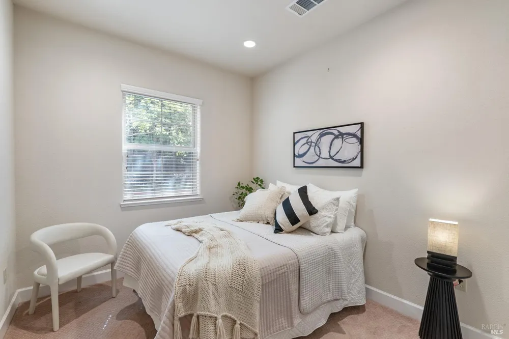 1207 Symphony Way Vallejo, CA 94591