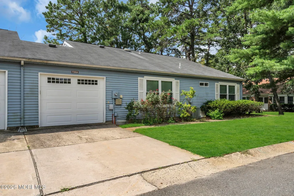 726 Wooton Court #A Manchester, NJ 08759