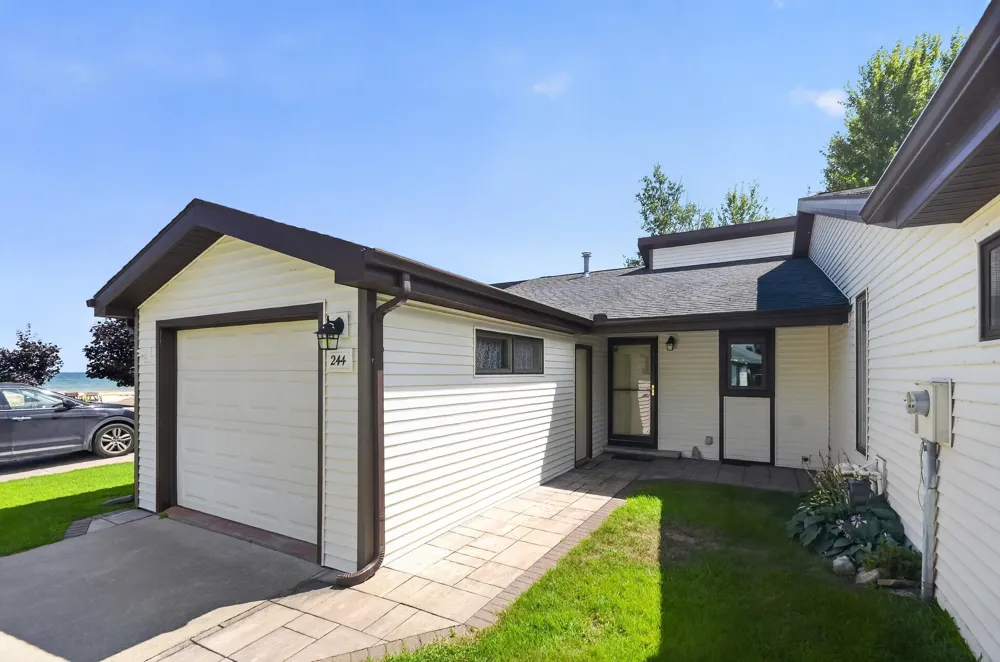 244 E Water Street Oscoda Charter Township, MI 48750