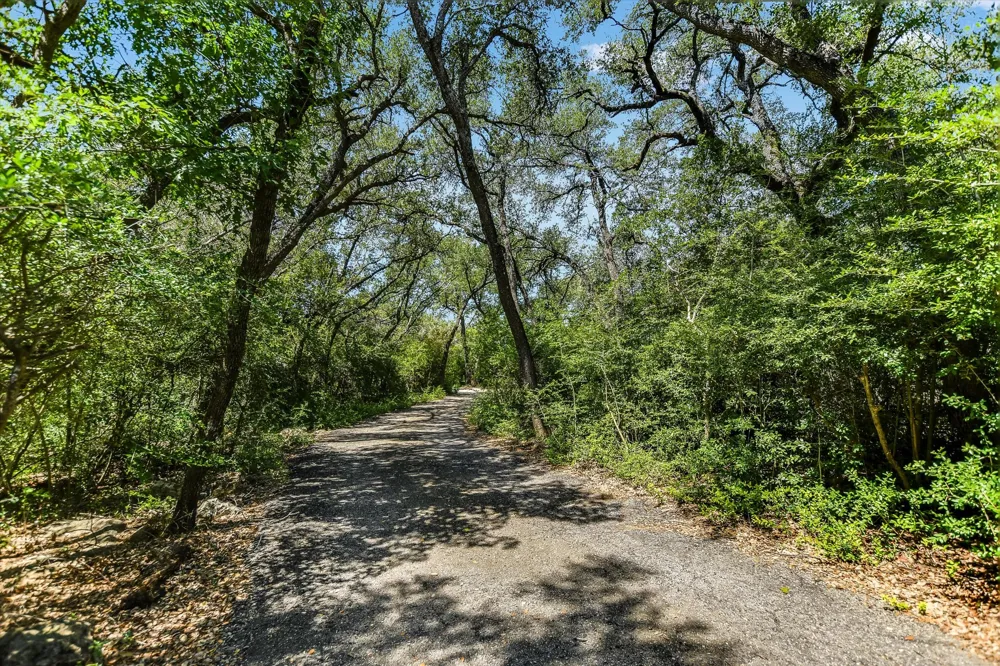 10412 Double Spur Loop Austin, TX 78759