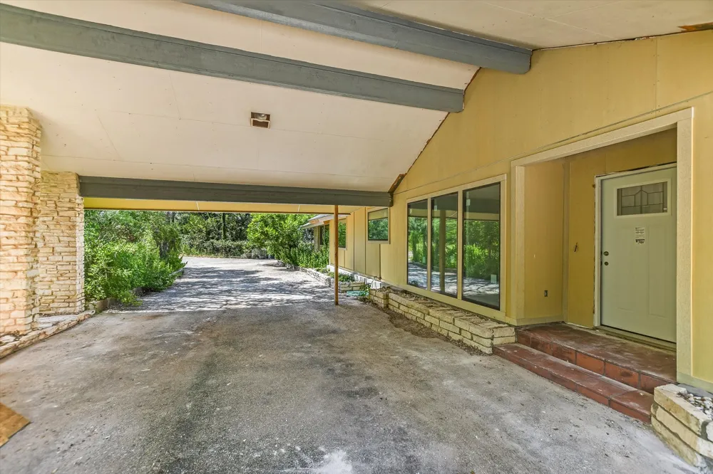 10412 Double Spur Loop Austin, TX 78759